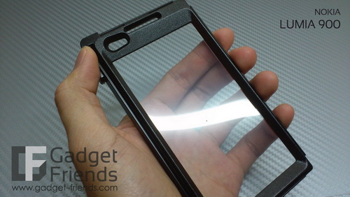 เคส Otterbox Nikia Lumia 900 Defender Series เคสกันกระแทกทนถึกปกป้อง 3 ชั้น ของแท้ 100% มาพร้อม Grip สะดวกพกพา จาก USA By Gadget Friends